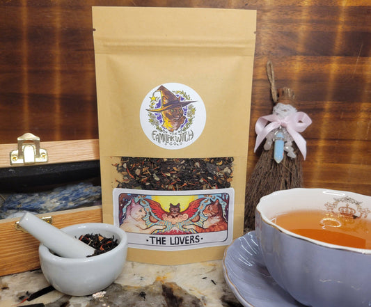 The Familiar Witch Co - The Lovers Apple Spice Tarot Tea